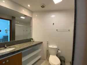 Phòng tắm tại Apartamento Carneiros Beach Resort
