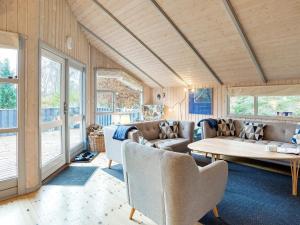 Gallery image of 6 person holiday home in Nyk bing Sj in Højby