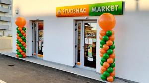 Supermarket alebo iný obchod pri apartmáne alebo v okolí