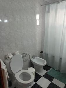 Koupelna v ubytování Casa Caleta Caballo