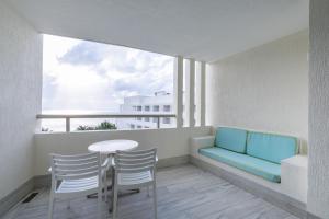 Gallery image of Izla Hotel by Fiesta Americana Isla Mujeres in Isla Mujeres +1 photo