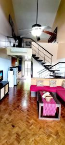 Posezení v ubytování Unit 306 Alta Vista de Boracay by David