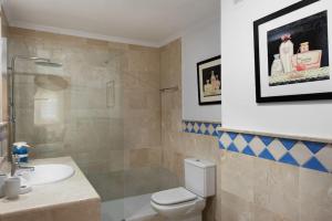 Zdjęcie z galerii obiektu Precioso Apartamento 3hab. cerca de Puerto Banus w Marbelli