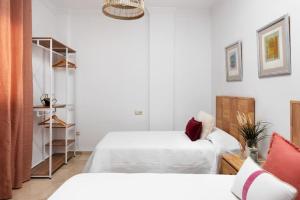 Zdjęcie z galerii obiektu Precioso Apartamento 3hab. cerca de Puerto Banus w Marbelli