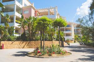 Zdjęcie z galerii obiektu Precioso Apartamento 3hab. cerca de Puerto Banus w Marbelli