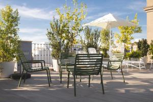 Galeriebild der Unterkunft nQn Aparts & Suites Sevilla in Sevilla