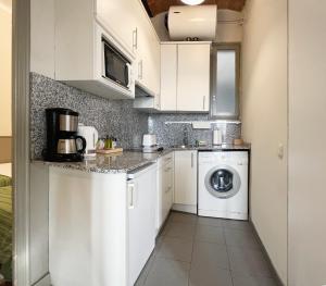 Køkken eller tekøkken på Stay U-nique Apartments Borbó II + 12 billeder