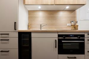 Dapur atau dapur kecil di My Suite Leesch - Hotel & Restaurant nahe Büsum - Hunde herzlich willkommen