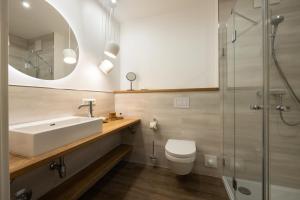 Bilik mandi di My Suite Leesch - Hotel & Restaurant nahe Büsum - Hunde herzlich willkommen