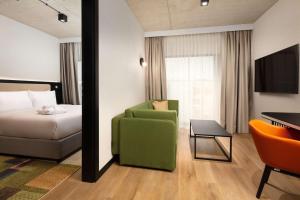 Łóżko lub łóżka w pokoju w obiekcie Hyatt Place Krakow