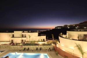 Bazén v ubytovaní Marbella Resort, Samara By Houselogy alebo v jeho blízkosti