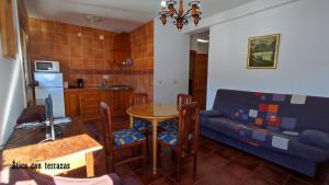 Kuchnia lub aneks kuchenny w obiekcie Casa Rural El Sendero