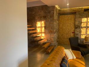 Kép Lovely Stonehouse with Pool and Backyard in Izmir szállásáról Gaziemirben a galériában