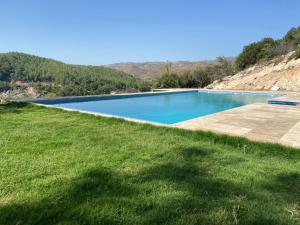 Kép Lovely Stonehouse with Pool and Backyard in Izmir szállásáról Gaziemirben a galériában Még 14 kép