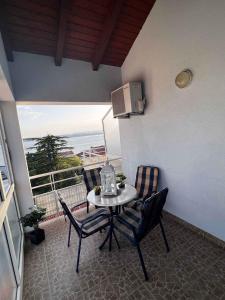 Fotografie z fotogalerie ubytování Apartments in Dramalj 42928 v destinaci Dramalj