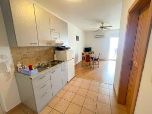 Fotografie z fotogalerie ubytování Apartments in Dramalj 42928 v destinaci Dramalj