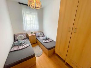 Fotografie z fotogalerie ubytování Apartments in Dramalj 42928 v destinaci Dramalj