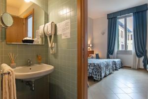 Koupelna v ubytování Hotel Bonifacio