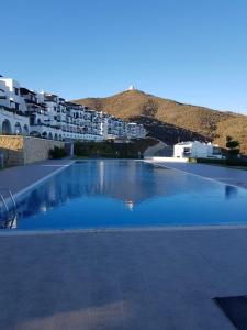 Πισίνα στο ή κοντά στο D5 BELLA VISTA Cabo Negro Martil