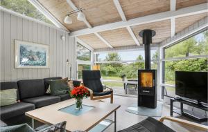 Posezení v ubytování Holiday Home Rævevej Bindslev