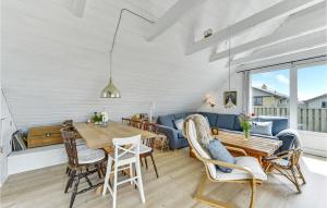 Χώρος καθιστικού στο Beautiful Home In Hvide Sande With Wifi
