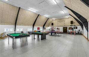 Biliár nebo kulečník v ubytování Rishøj