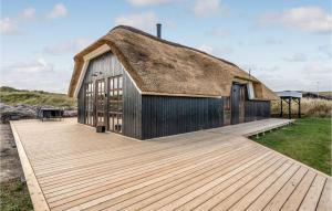 Το κτήριο όπου στεγάζεται  η παραθεριστική κατοικία