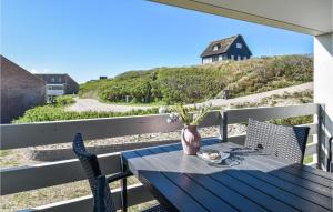 Μπαλκόνι ή βεράντα στο Beautiful Apartment In Ringkøbing