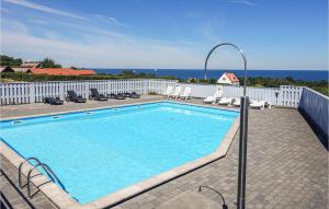 Πισίνα στο ή κοντά στο Nice Apartment In Allinge With Wifi +22 φωτογραφίες