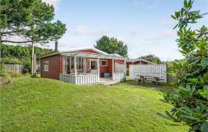 Vrt pred nastanitvijo Holiday Home Bindslev 10