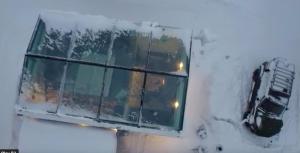 Levi Secret Igloo Revontuli v zimě