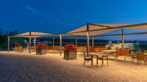 Hotel Zur Aussicht餐厅或其他用餐的地方