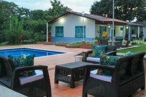 Bazén v ubytování Hotel campestre La Esperanza en Dios nebo v jeho okolí