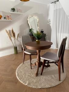 Posedenie v ubytovaní Agréable chambre d'hôte 70s au cœur de l'Alsace