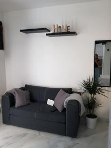 Część wypoczynkowa w obiekcie logement indépendant avec terrasse "Les Mésanges"