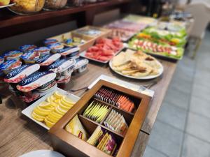 Jedlo v ubytovaní bed & breakfast alebo blízkom okolí
