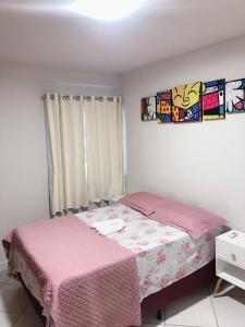 Cama o camas de una habitación en Ap Central-Perto Havan-Shop-Mercado-Padaria-Farmacia-Bares