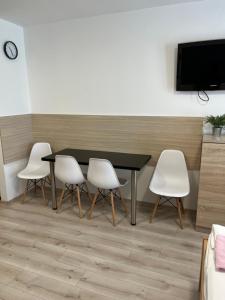 TV a/nebo společenská místnost v ubytování Apartmán Paula 3