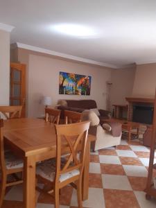 Posezení v ubytování Gibraltar Views Guest House