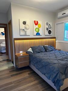Llit o llits en una habitació de Apartamento - Ubatuba - Toninhas - vista do mar - ocean view - Canto das Toninhas