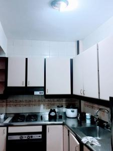 Hostel Kumho Home tesisinde mutfak veya mini mutfak