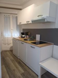 Gallery image of Studio proche centre ville in Le Mans +18 photos