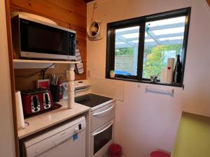 Cucina o angolo cottura di Pointy Bird, Tranquility, rejuvenating,pets welcome