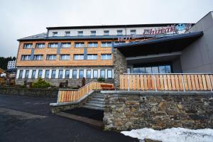 Hoone, kus hotell asub