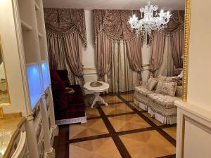 Posezení v ubytování Hotel Villa Pigalle