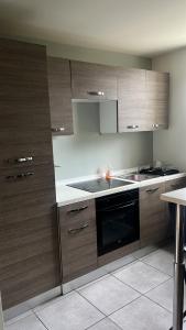 Zdjęcie z galerii obiektu Appartement type T3 vaulx la soie w mieście Vaulx-en-Velin +2 zdjęcia