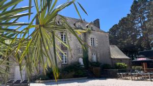 Κήπος έξω από το Sunêlia Le Petit Bois