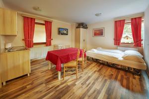 Postel nebo postele na pokoji v ubytování Rute Hotel and Apartments