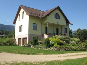 Budova, v ktorej sa apartmán nachádza