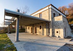 The building in which a vidéki vendégházakat is located Még 11 kép